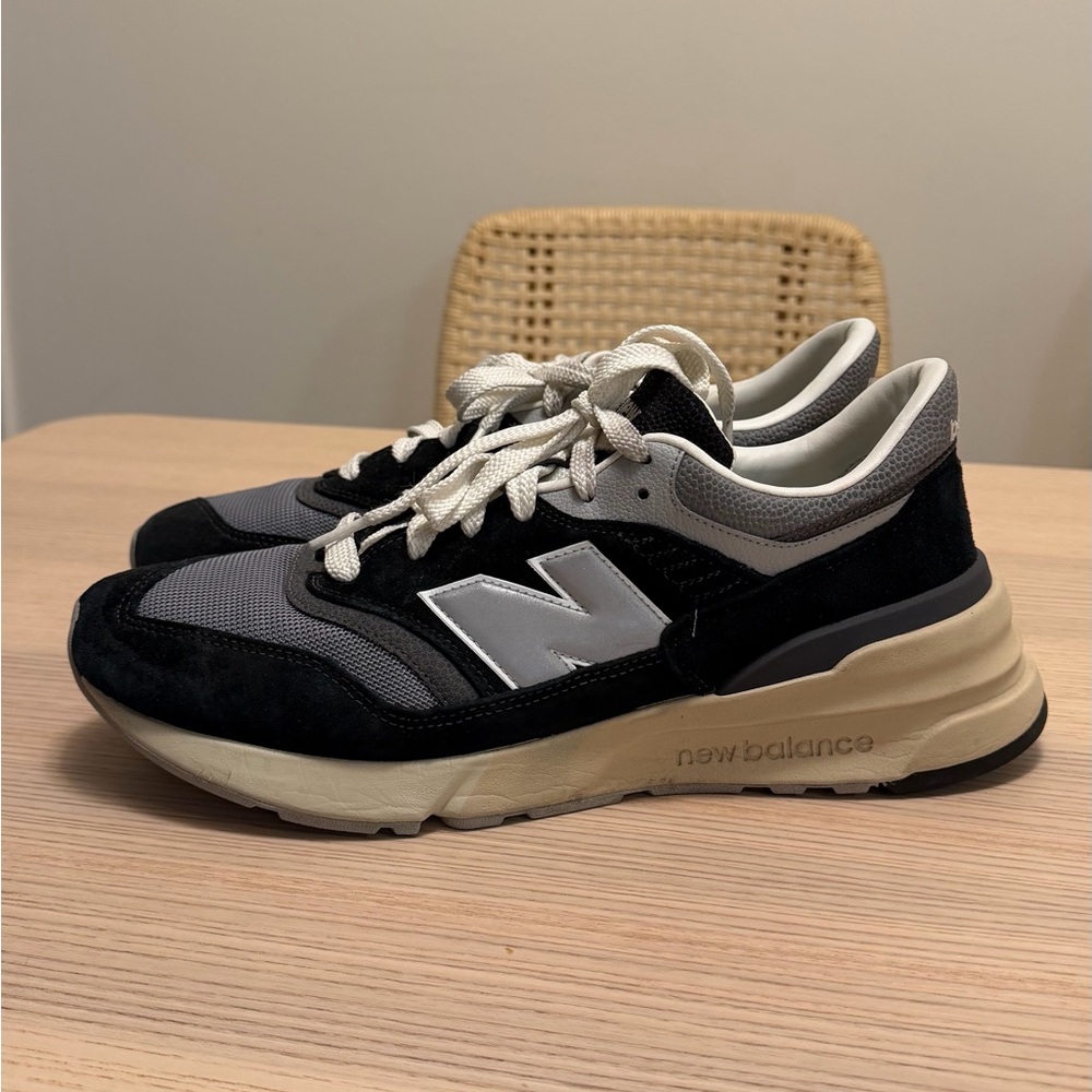 NEW BALANCE 997R Mens Sneakers Shoes